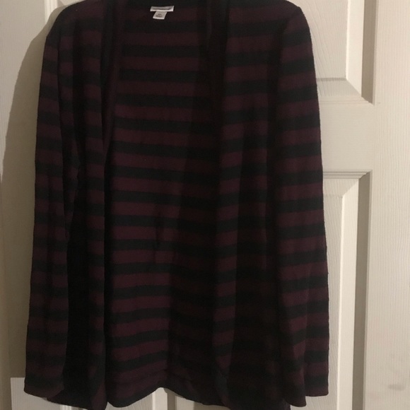 Cardigan - Picture 1 of 2